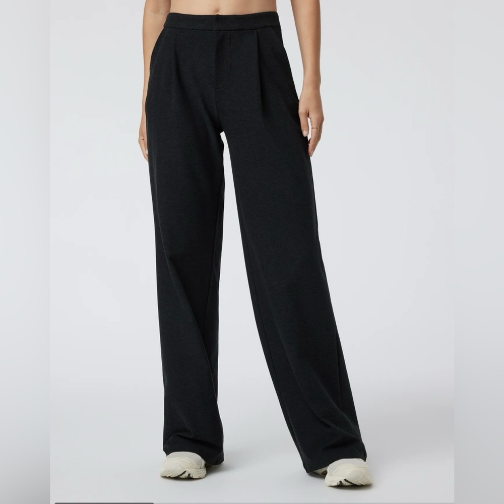 Vuori Elevation Wide Leg Pant